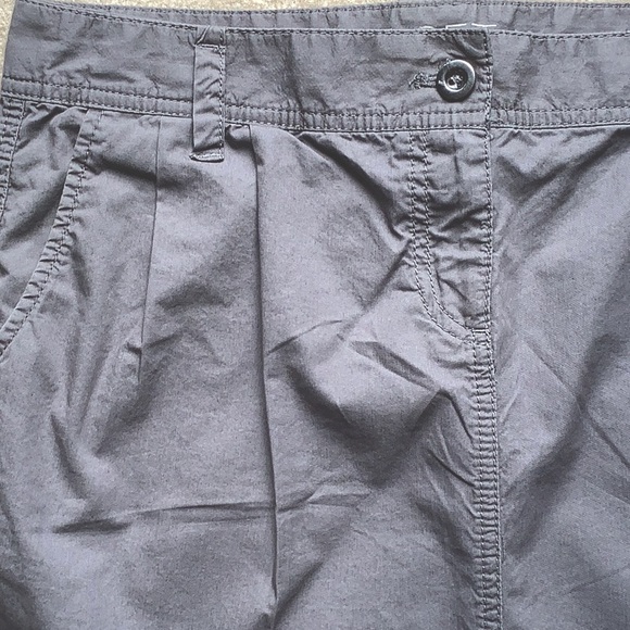 Loft Dark Grey Skirt With Pockets Size 8 Petite - Picture 2 of 6